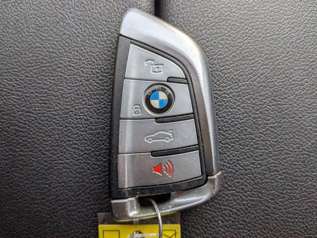 Used 2020 BMW X7 xDrive40i w/ Premium Package image 32