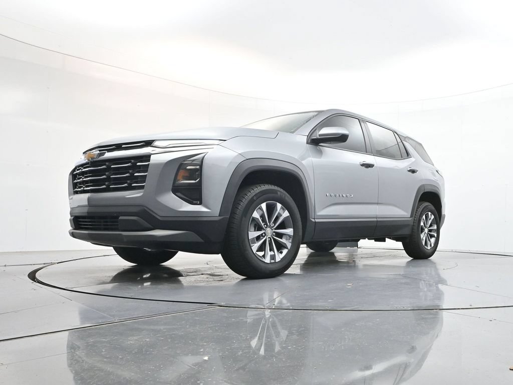 Used 2026 Chevrolet Equinox LT w/ Convenience Package II AWD/4WD image 27