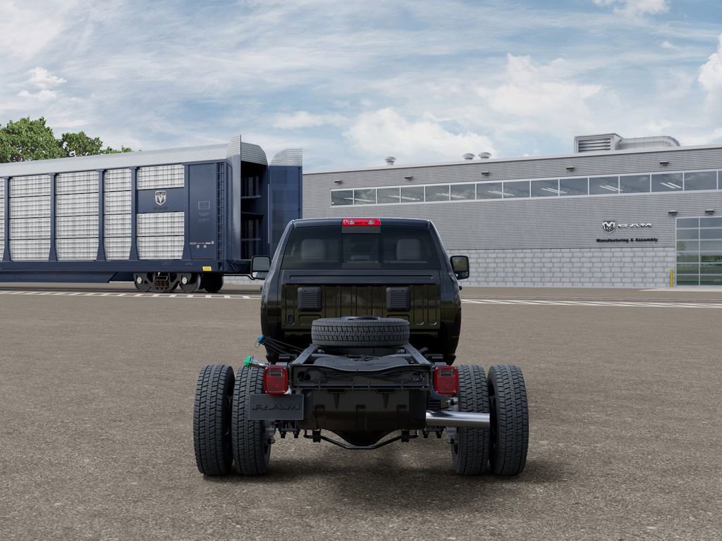 New 2026 RAM 4500 Tradesman AWD/4WD image 7