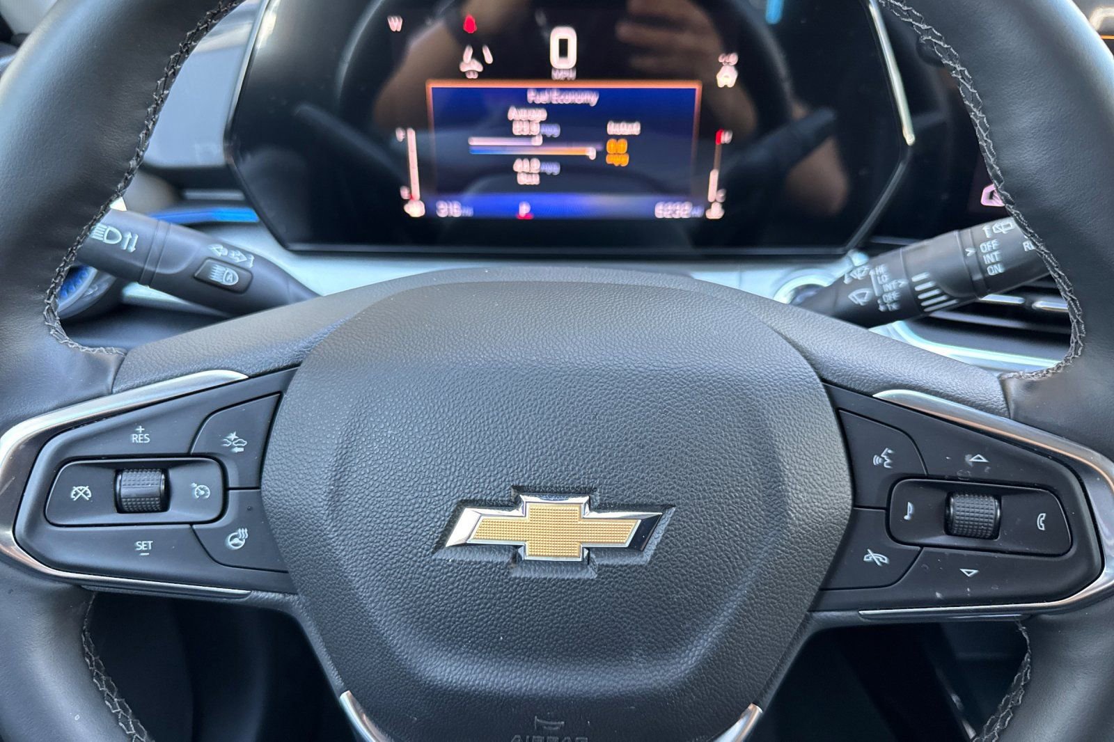 Used 2025 Chevrolet Trax LT w/ Driver Confidence Package image 24