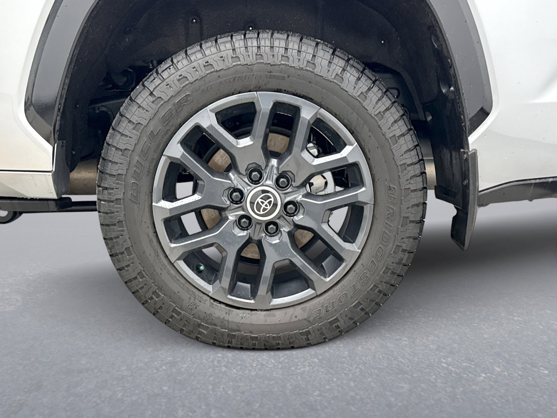 Used 2024 Toyota Sequoia Platinum image 12