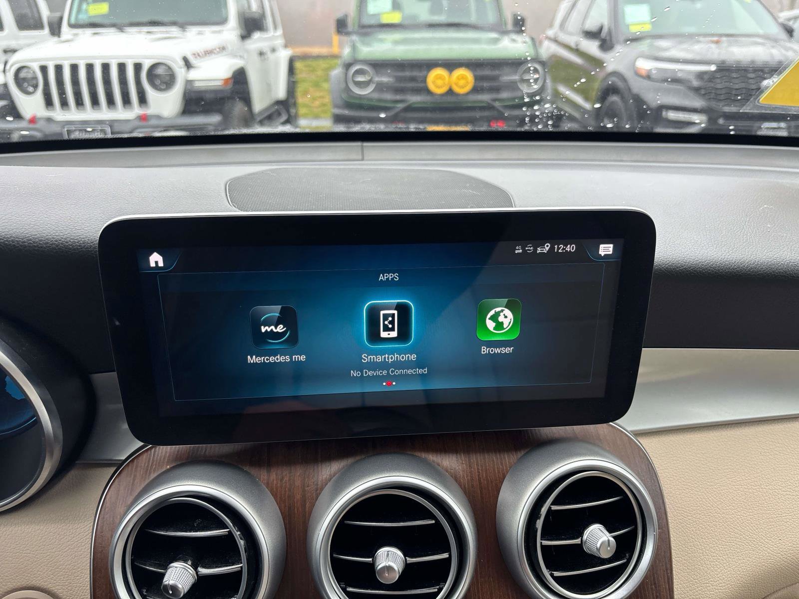 Used 2021 Mercedes-Benz GLC 300 4MATIC image 24