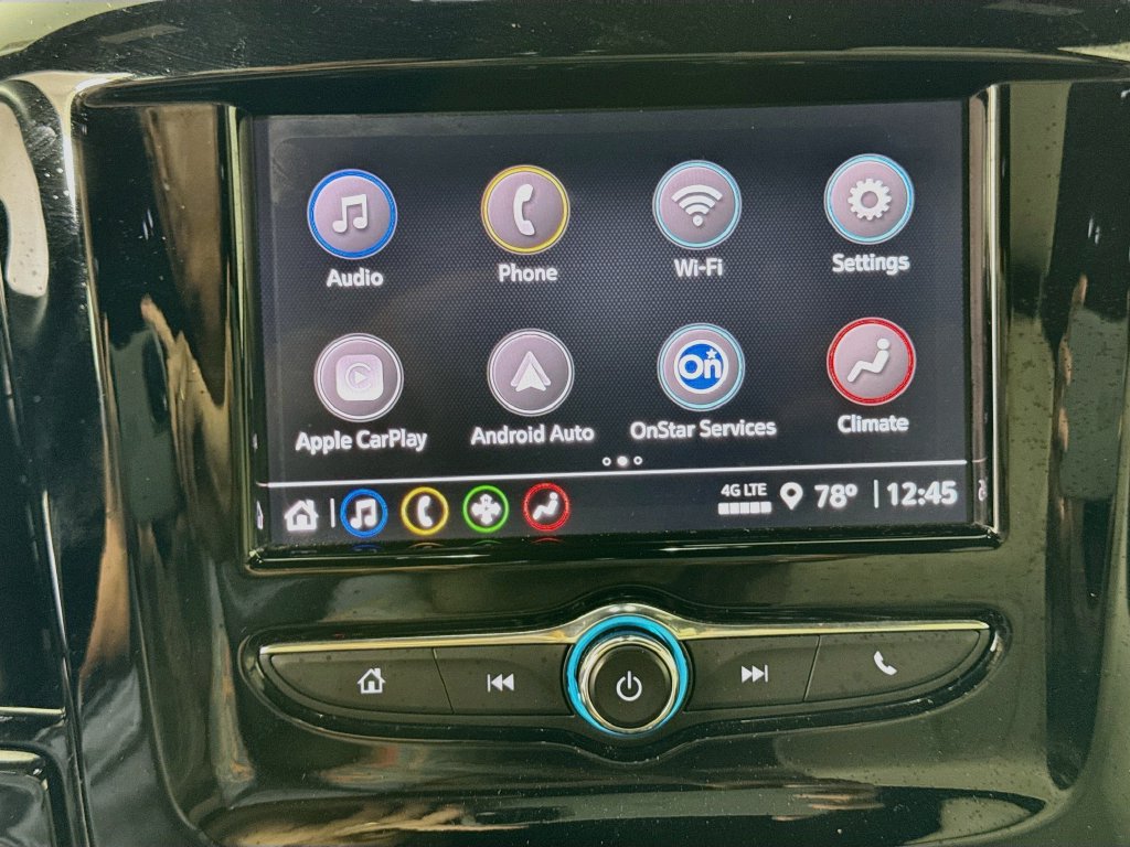Used 2022 Chevrolet Traverse LS w/ LPO, Cargo Package FWD image 17