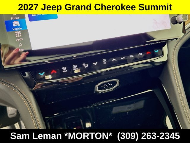 New 2027 Jeep Grand Cherokee Summit AWD/4WD image 16