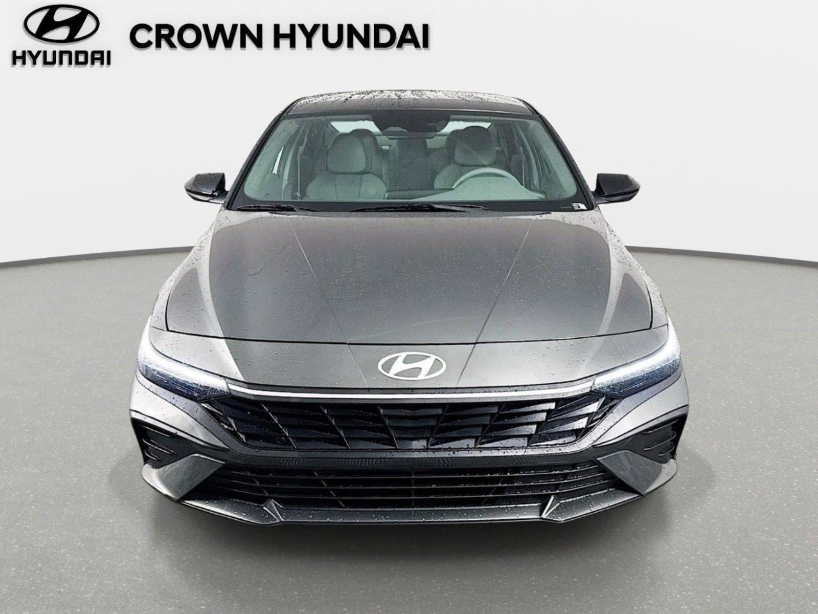 New 2026 Hyundai Elantra Sport FWD image 2