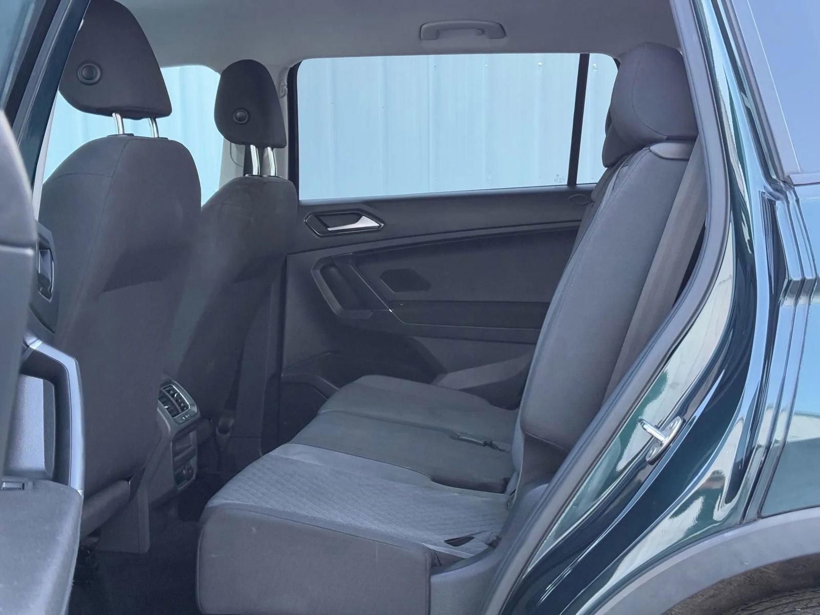 Used 2018 Volkswagen Tiguan S w/ 3rd Row Seat Package image 12