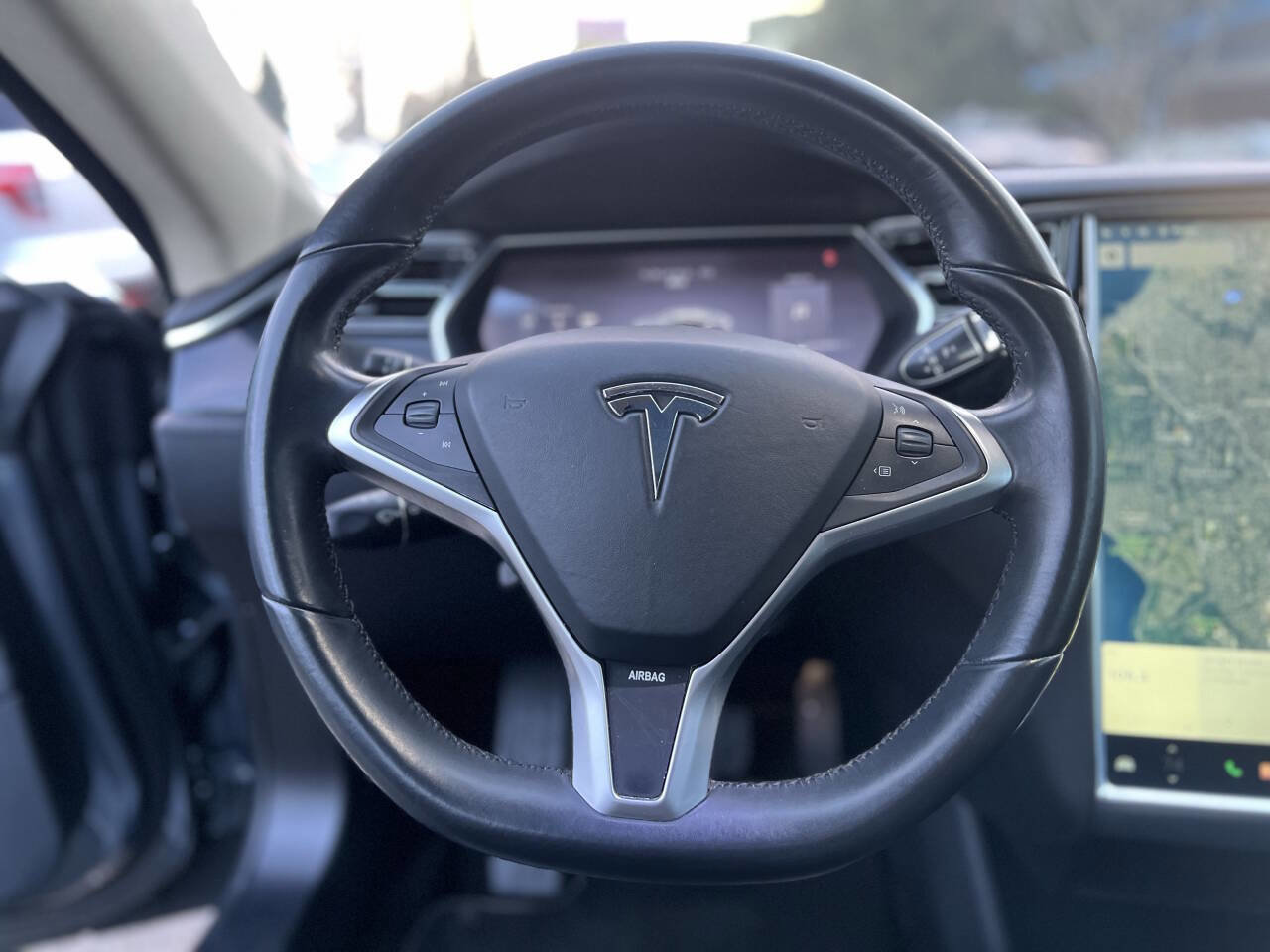 Used 2013 Tesla Model S Long Range image 24