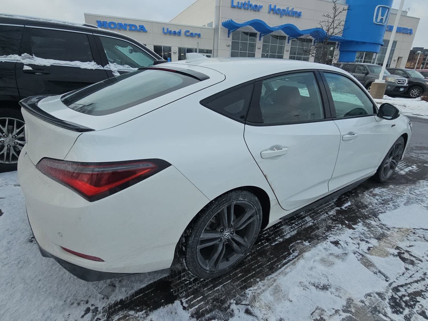 Used 2023 Acura Integra A-Spec image 3