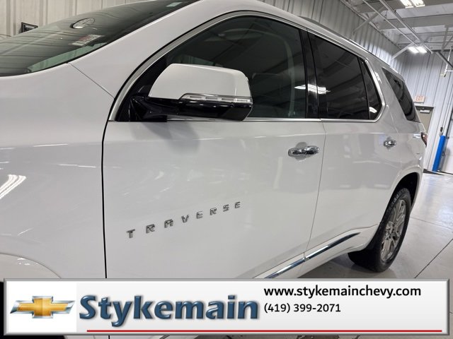 Used 2018 Chevrolet Traverse Premier w/ Driver Confidence II Package image 38