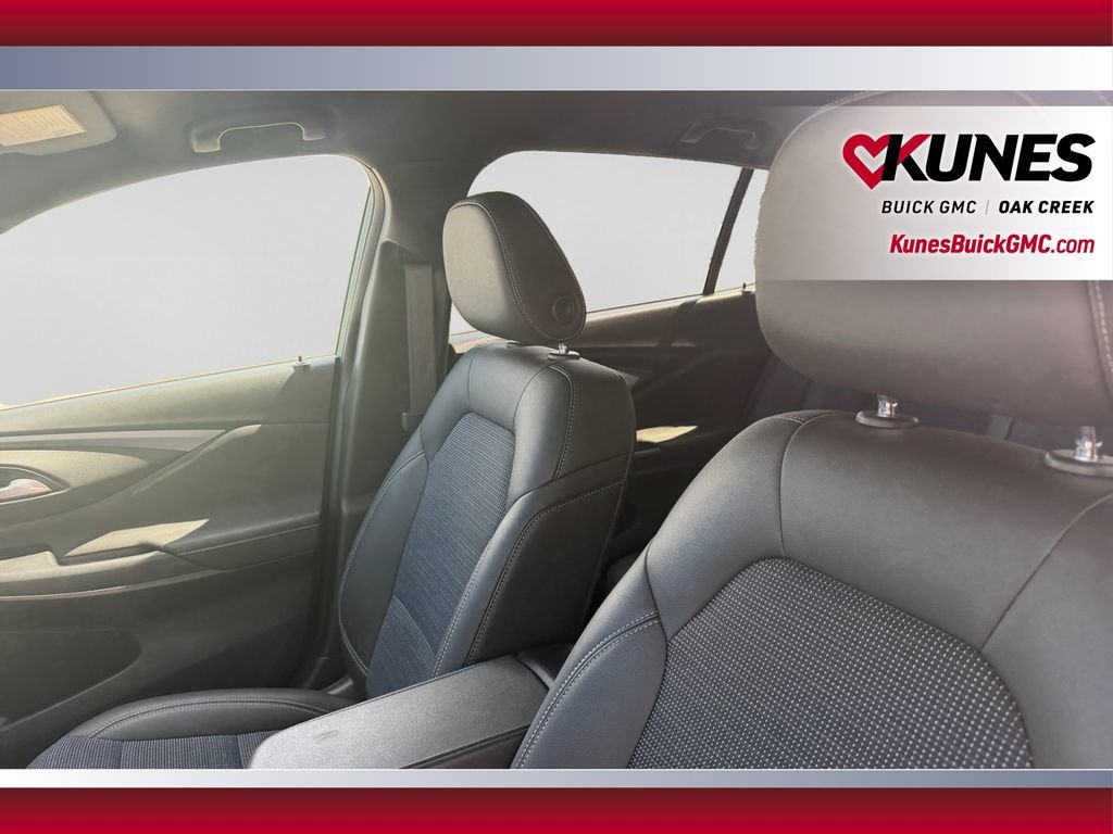 Used 2026 Buick Envista Preferred w/ Convenience I Package FWD image 23