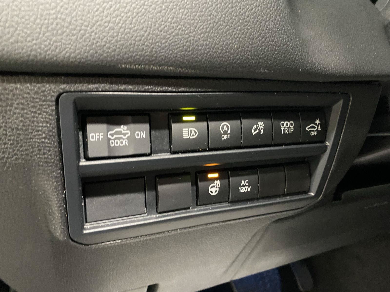 Used 2024 Toyota Tundra Limited AWD/4WD image 16