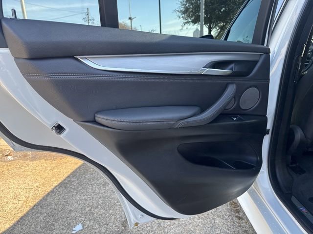 Used 2018 BMW X5 xDrive50i image 19