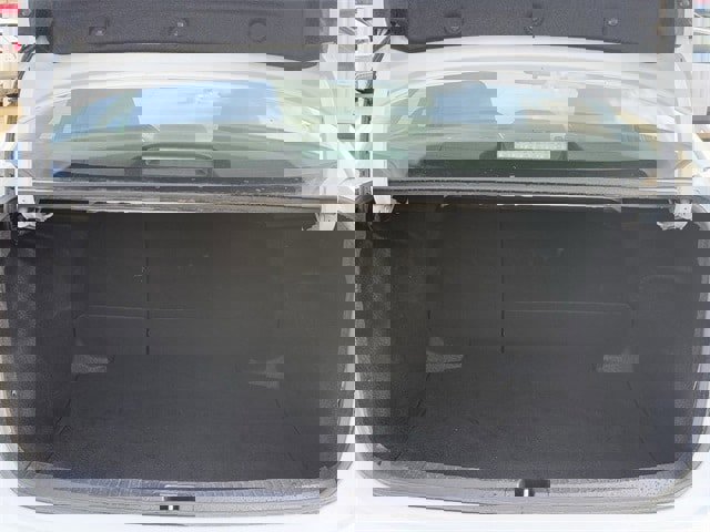 Used 2024 Toyota Corolla LE image 32