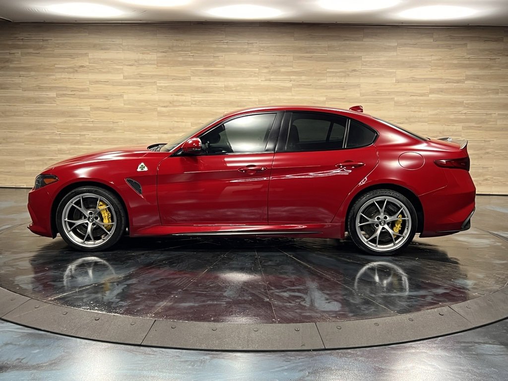 Used 2018 Alfa Romeo Giulia Quadrifoglio image 19