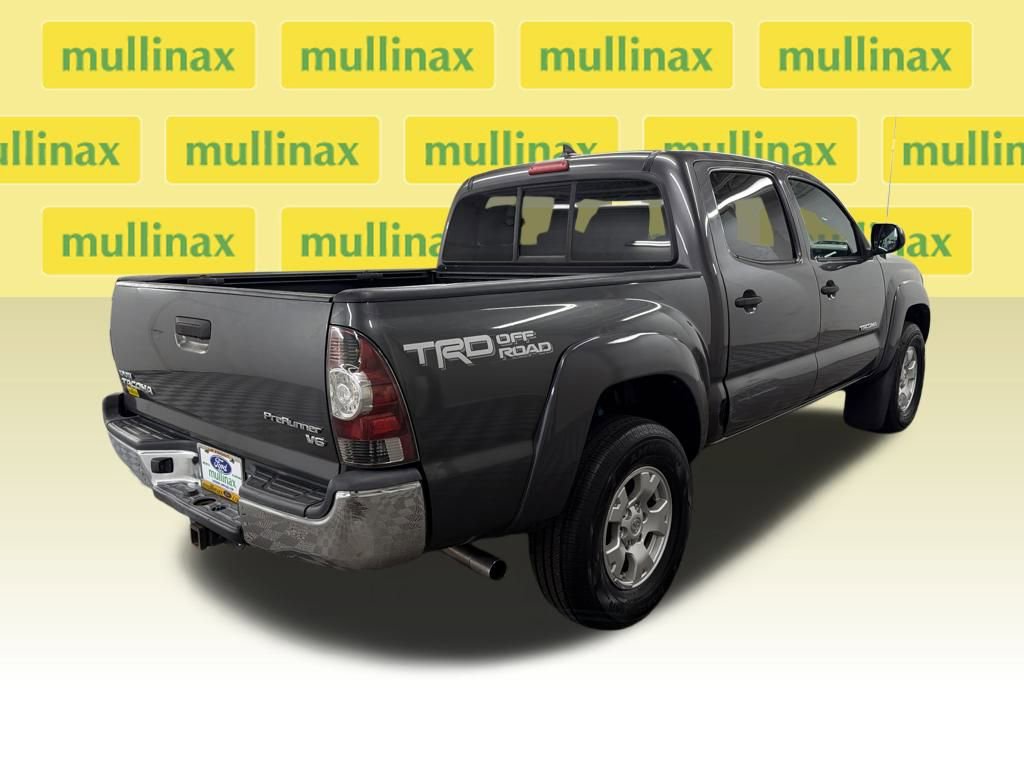 Used 2014 Toyota Tacoma PreRunner image 3