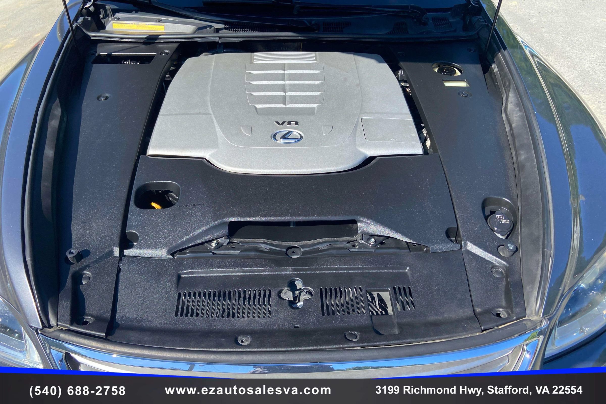 Used 2015 Lexus LS 460 w/ Comfort Package RWD image 12