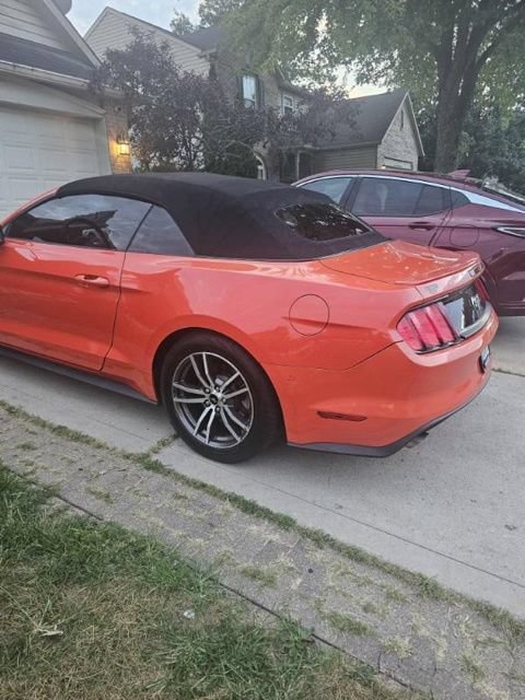 Used 2016 Ford Mustang Premium RWD image 15