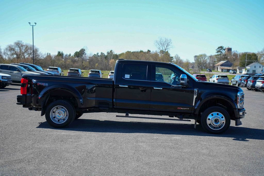 Used 2023 Ford F450 Platinum w/ FX4 Off-Road Package AWD/4WD image 4