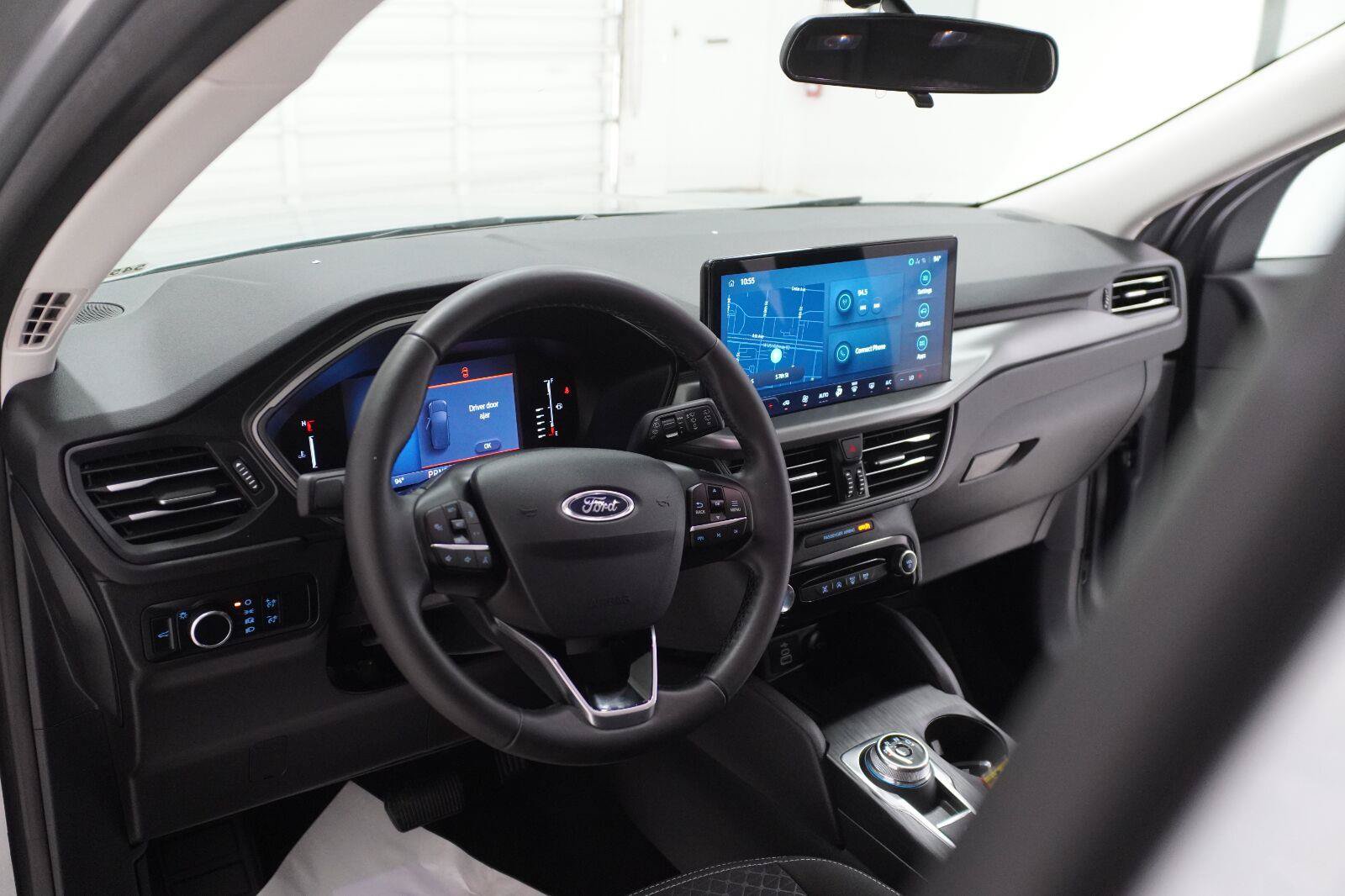 Used 2024 Ford Escape Active w/ Tech Pack #1 FWD image 7