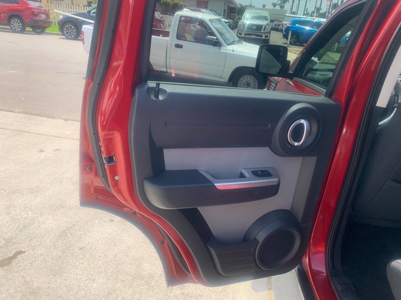 Used 2007 Dodge Nitro SLT RWD image 18