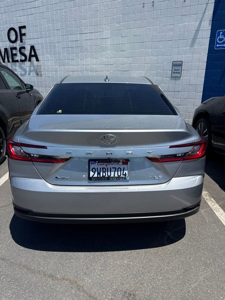 Used 2026 Toyota Camry LE FWD image 1