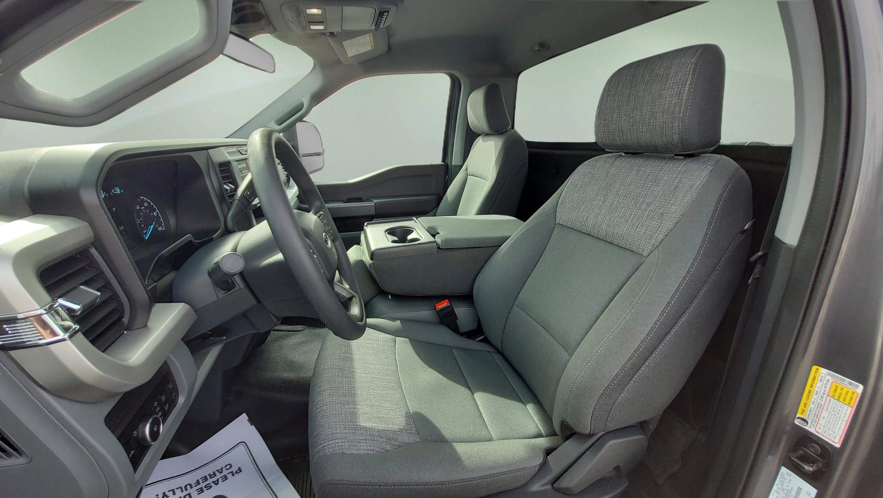 Used 2025 Ford F350 XLT w/ 360-Degree Camera Package image 30