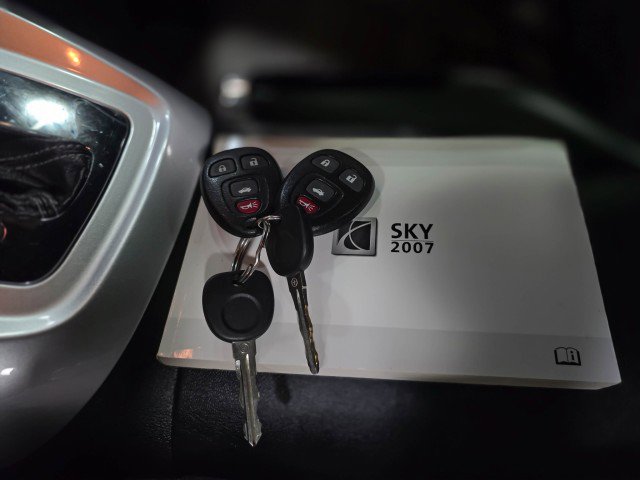 Used 2007 Saturn Sky w/ Premium Trim Pkg image 32