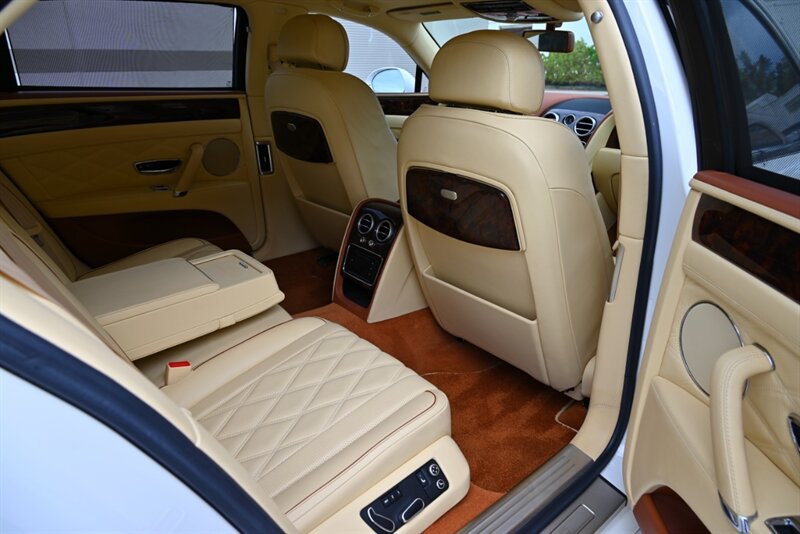 Used 2016 Bentley Flying Spur W12 AWD/4WD image 31
