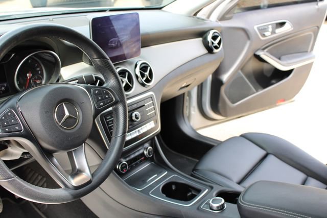 Used 2019 Mercedes-Benz GLA 250 image 15