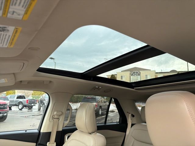 Used 2020 Ford Explorer XLT w/ Equipment Group 202A image 20