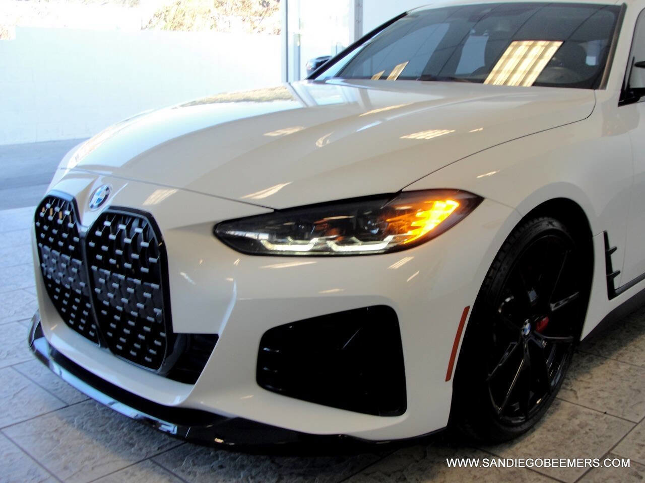 Used 2022 BMW M440i xDrive Gran Coupe M440i xDrive GC M PERF+RED M B w/ Shadowloine Package image 47
