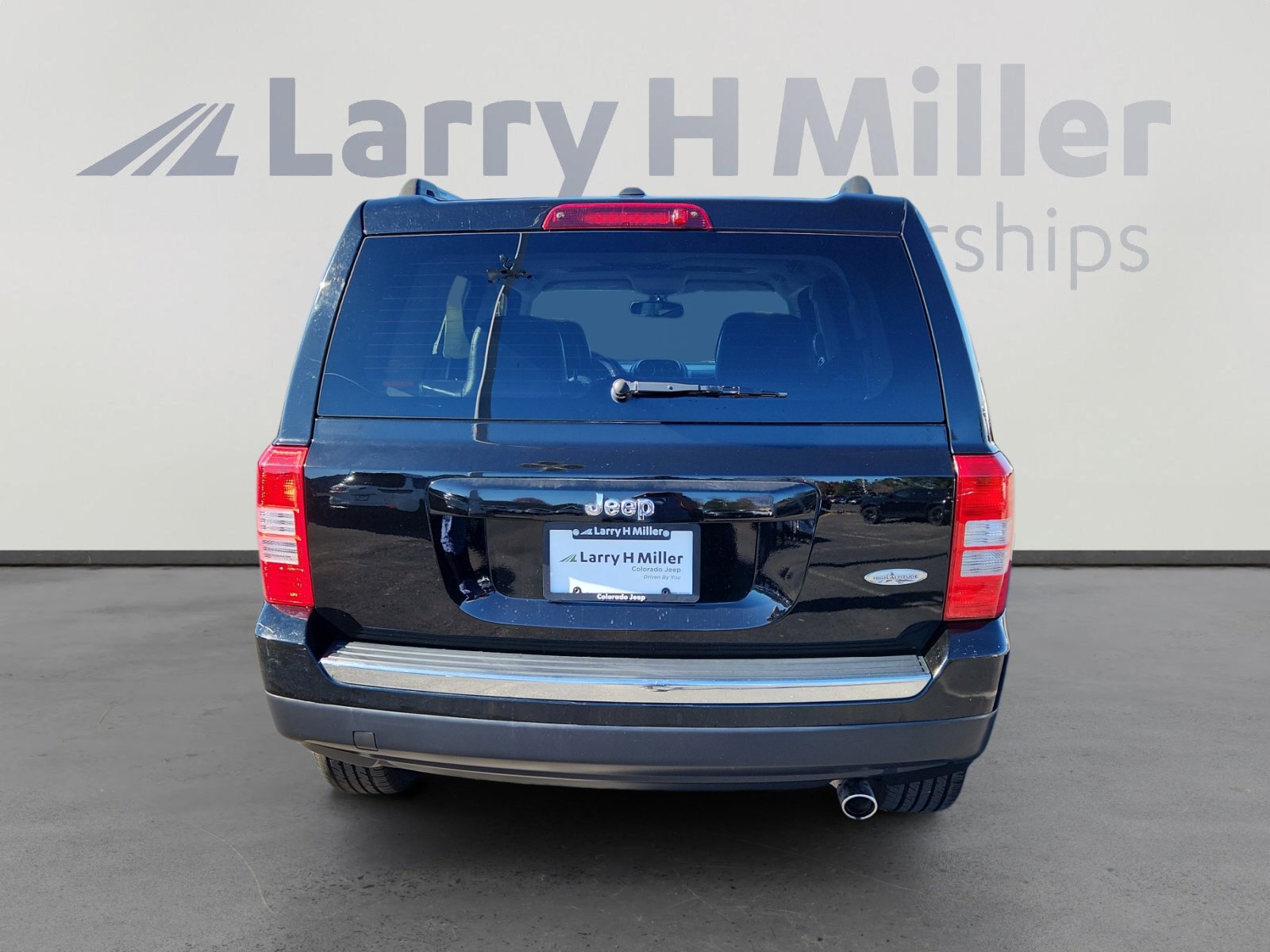Used 2016 Jeep Patriot High Altitude image 4