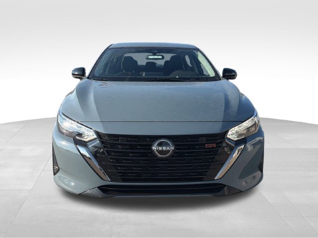 Used 2024 Nissan Sentra SR FWD image 2