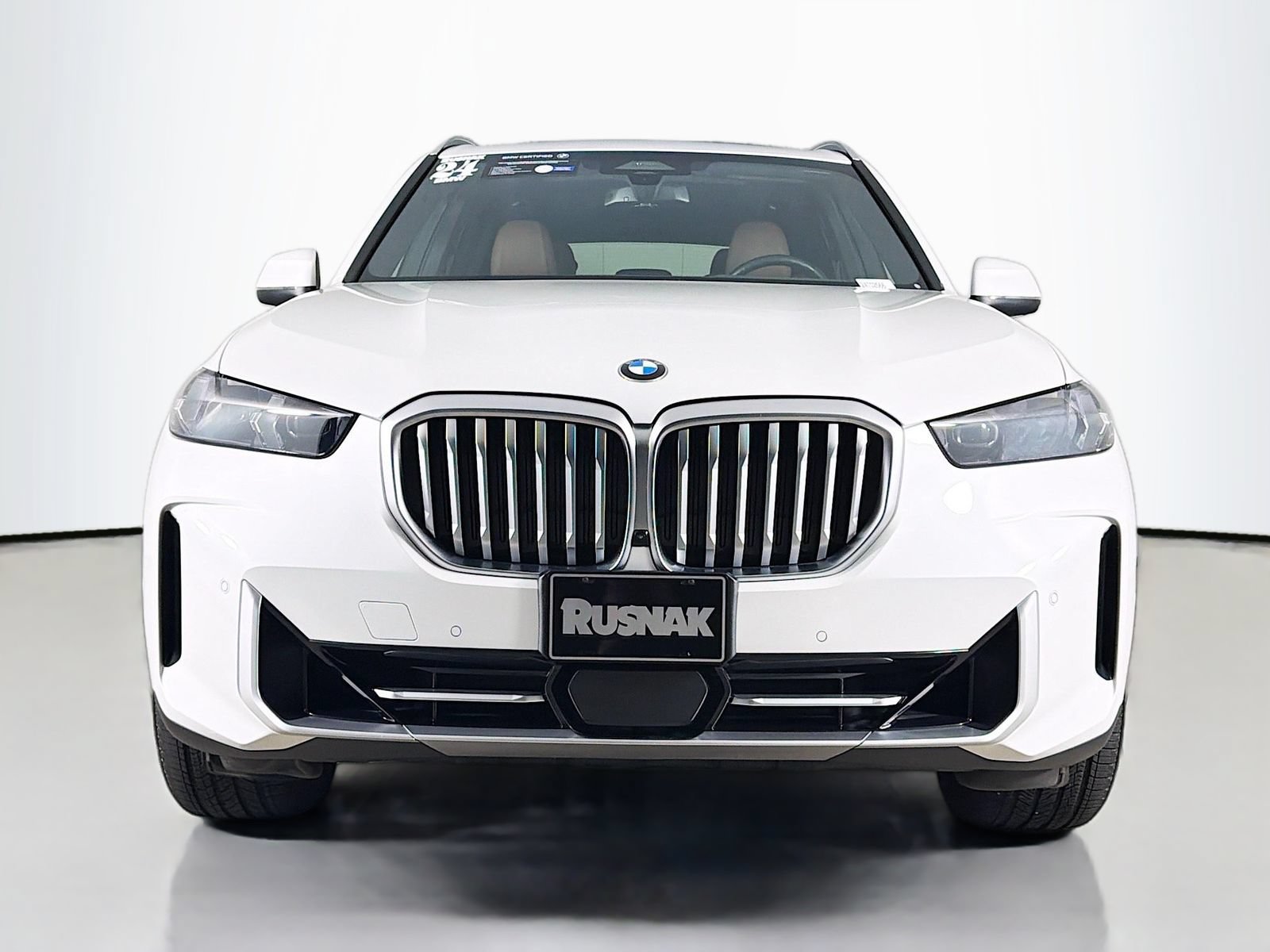 Certified 2024 BMW X5 sDrive40i w/ Parking Assistance Package RWD image 2