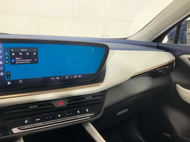 Used 2024 Buick Envision Avenir AWD/4WD image 16