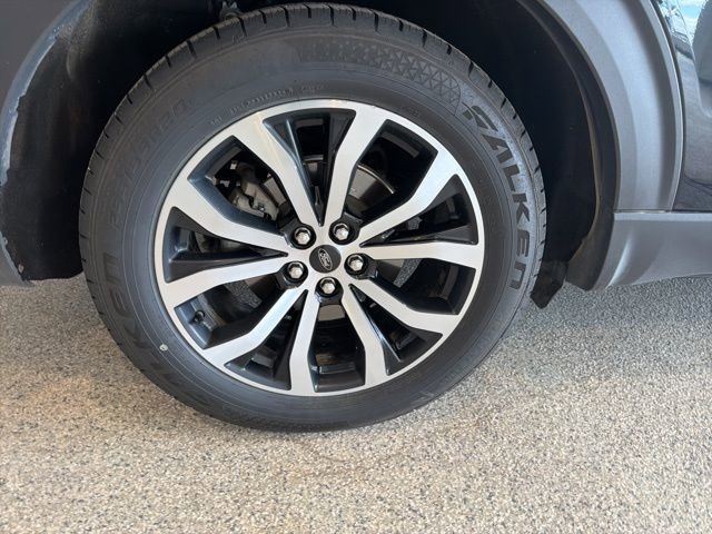 Used 2020 Ford Explorer ST w/ Premium Technology Package AWD/4WD image 6