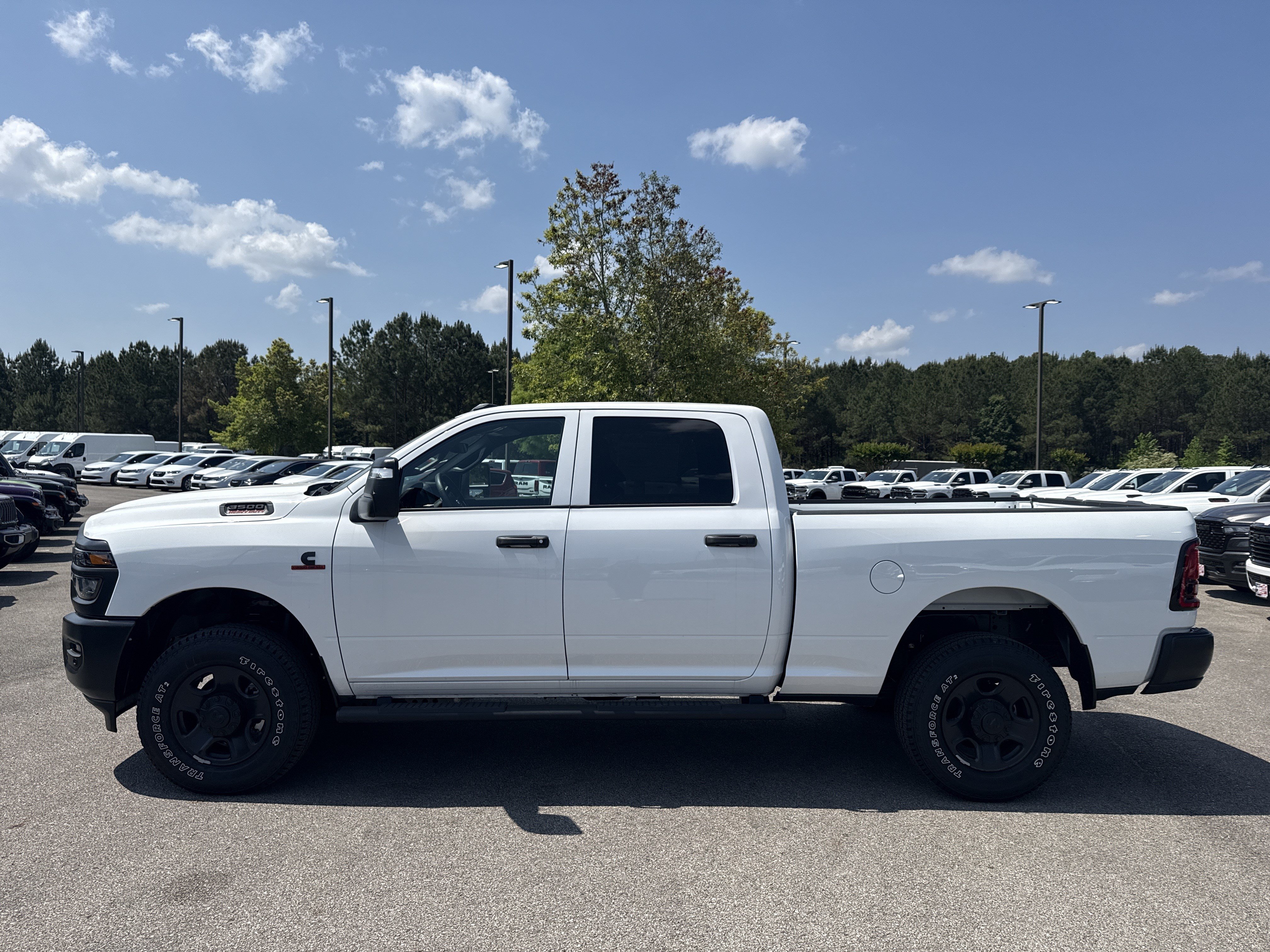 New 2026 RAM 3500 Tradesman AWD/4WD image 4
