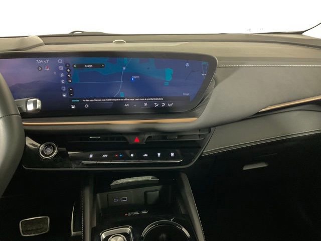 Used 2025 Buick Envision Sport Touring image 16