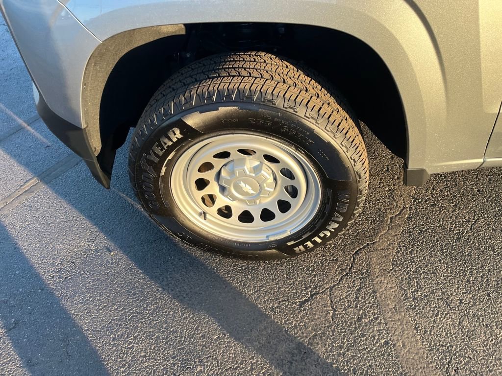 Used 2025 Chevrolet Colorado W/T w/ WT Convenience Package II image 35