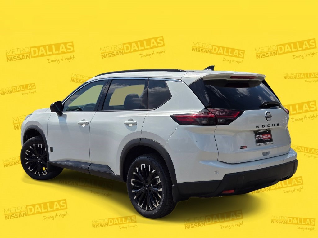 New 2026 Nissan Rogue Dark Armor FWD image 4