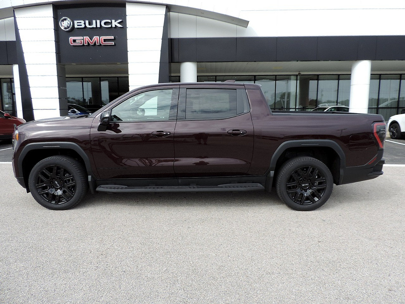 New 2026 GMC Sierra EV Elevation w/ LPO, Elevation Dark Package AWD/4WD image 8