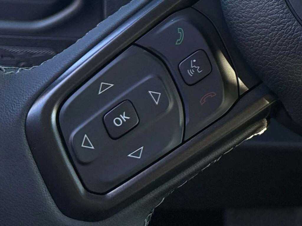 New 2026 Jeep Gladiator Sport image 32