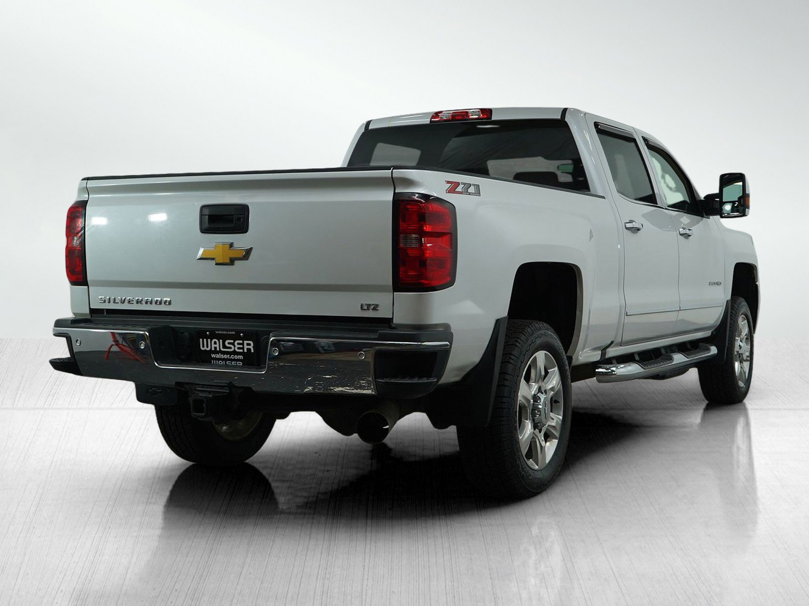Used 2019 Chevrolet Silverado 2500 LTZ image 5
