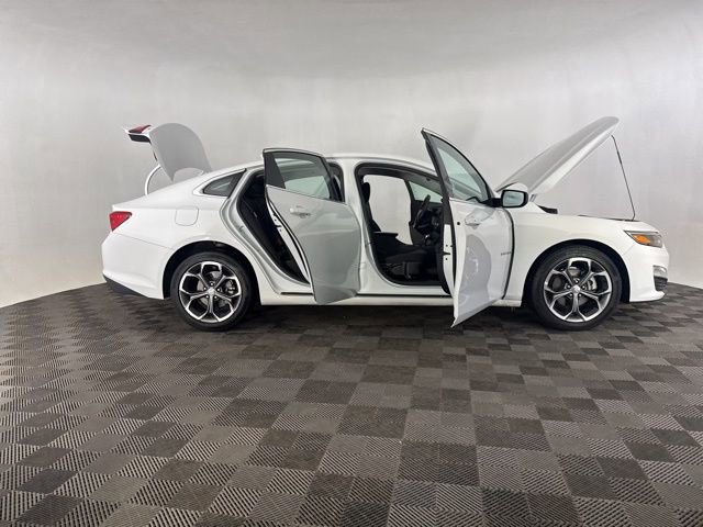 Used 2024 Chevrolet Malibu LT image 15