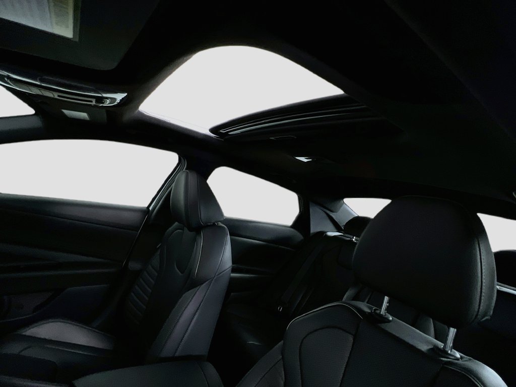 New 2026 Hyundai Elantra SEL Sport FWD image 19