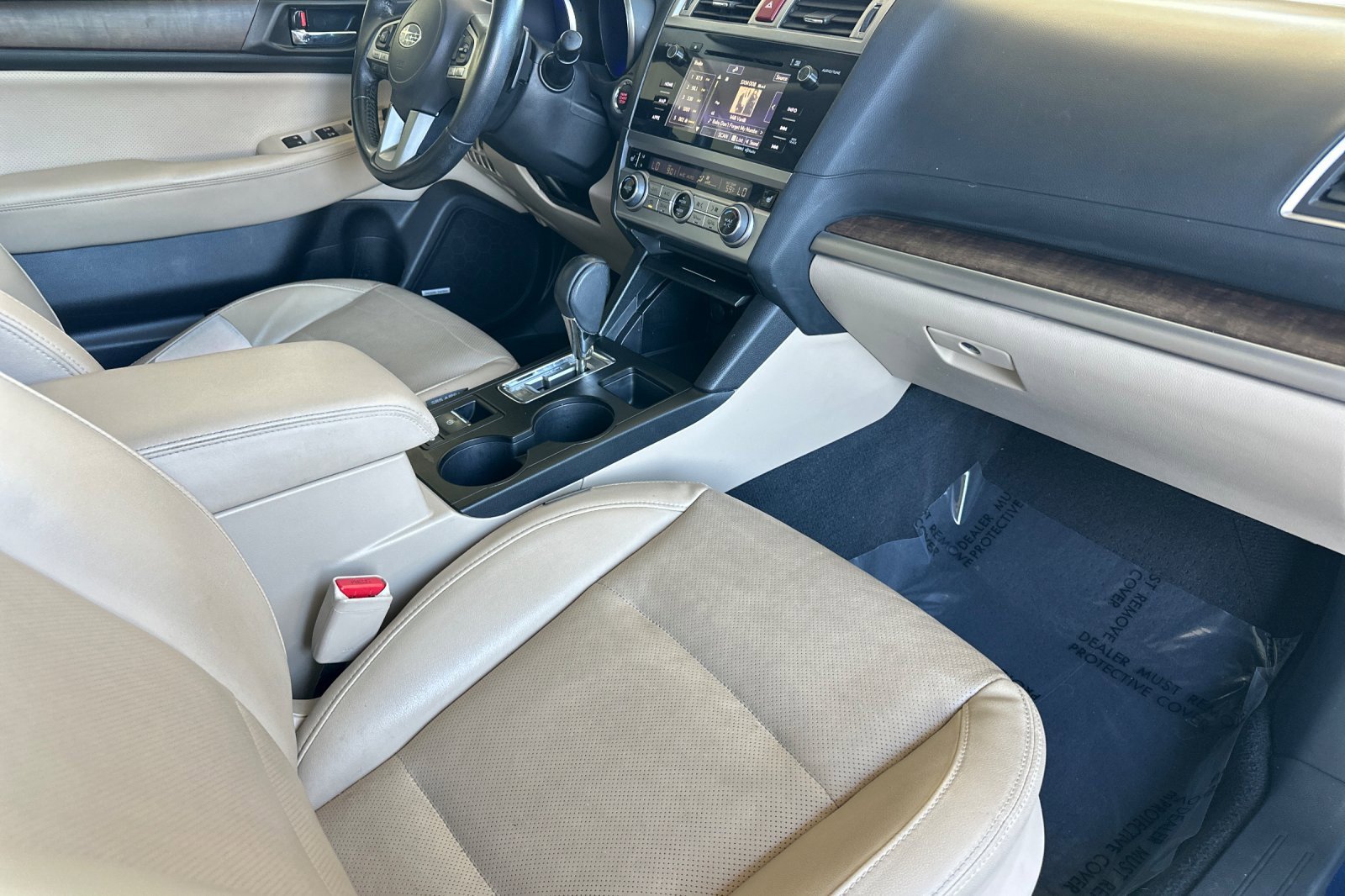 Used 2017 Subaru Outback 2.5i Limited image 16