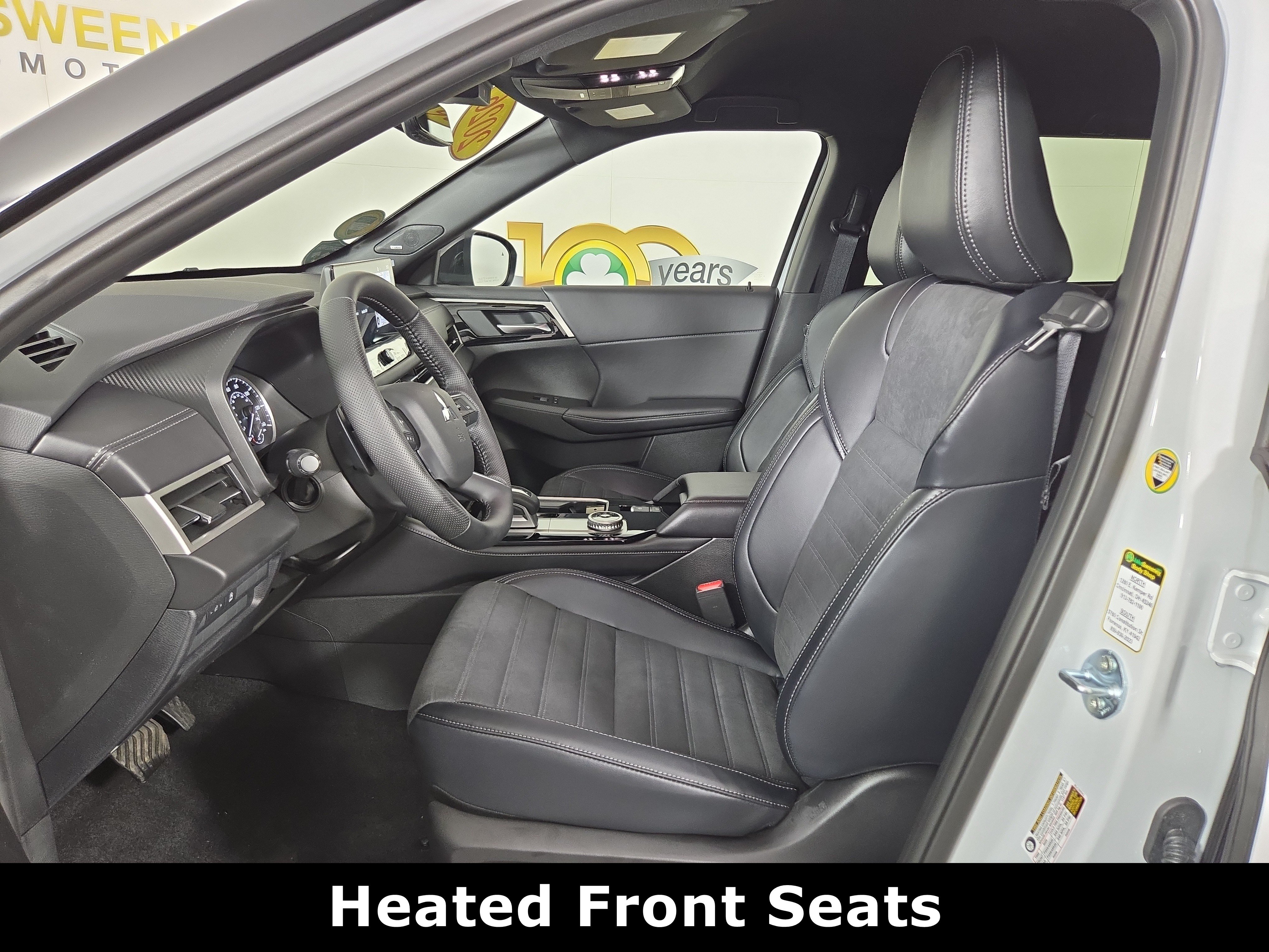 New 2026 Mitsubishi Outlander LE FWD image 10