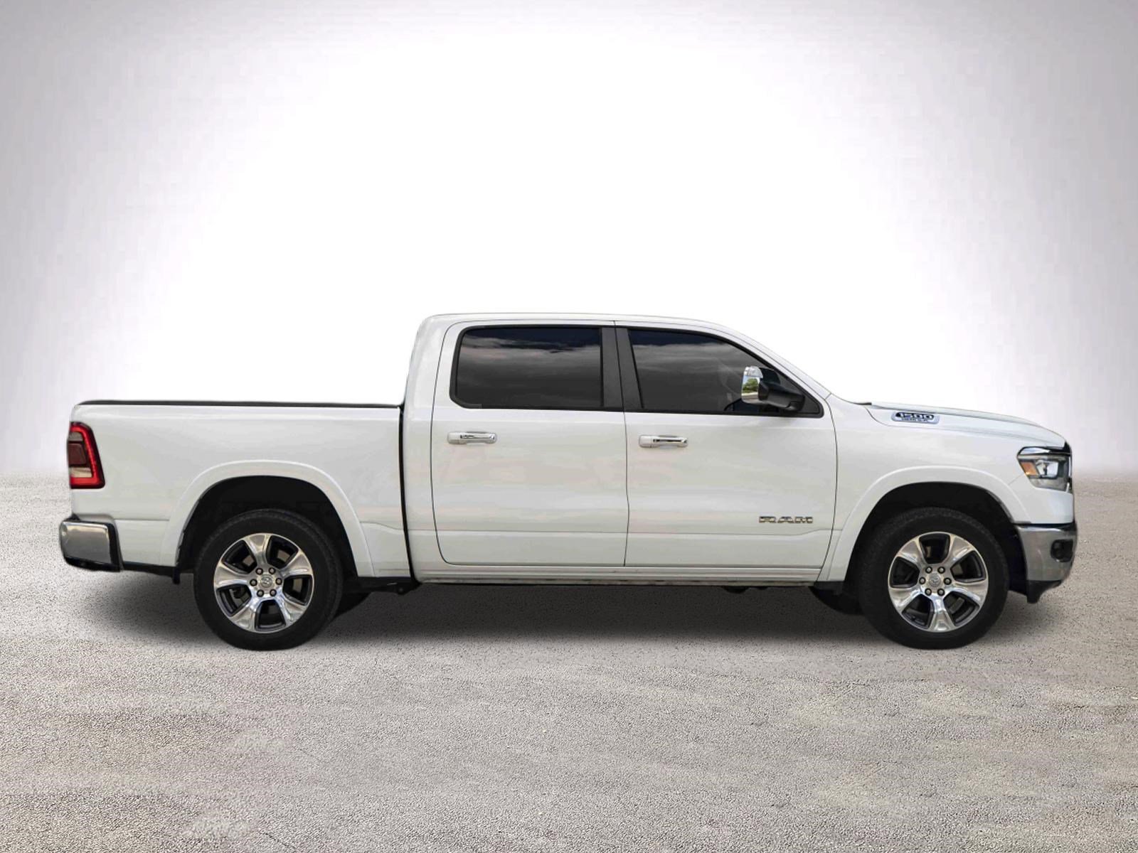 Used 2019 RAM 1500 Laramie AWD/4WD image 10