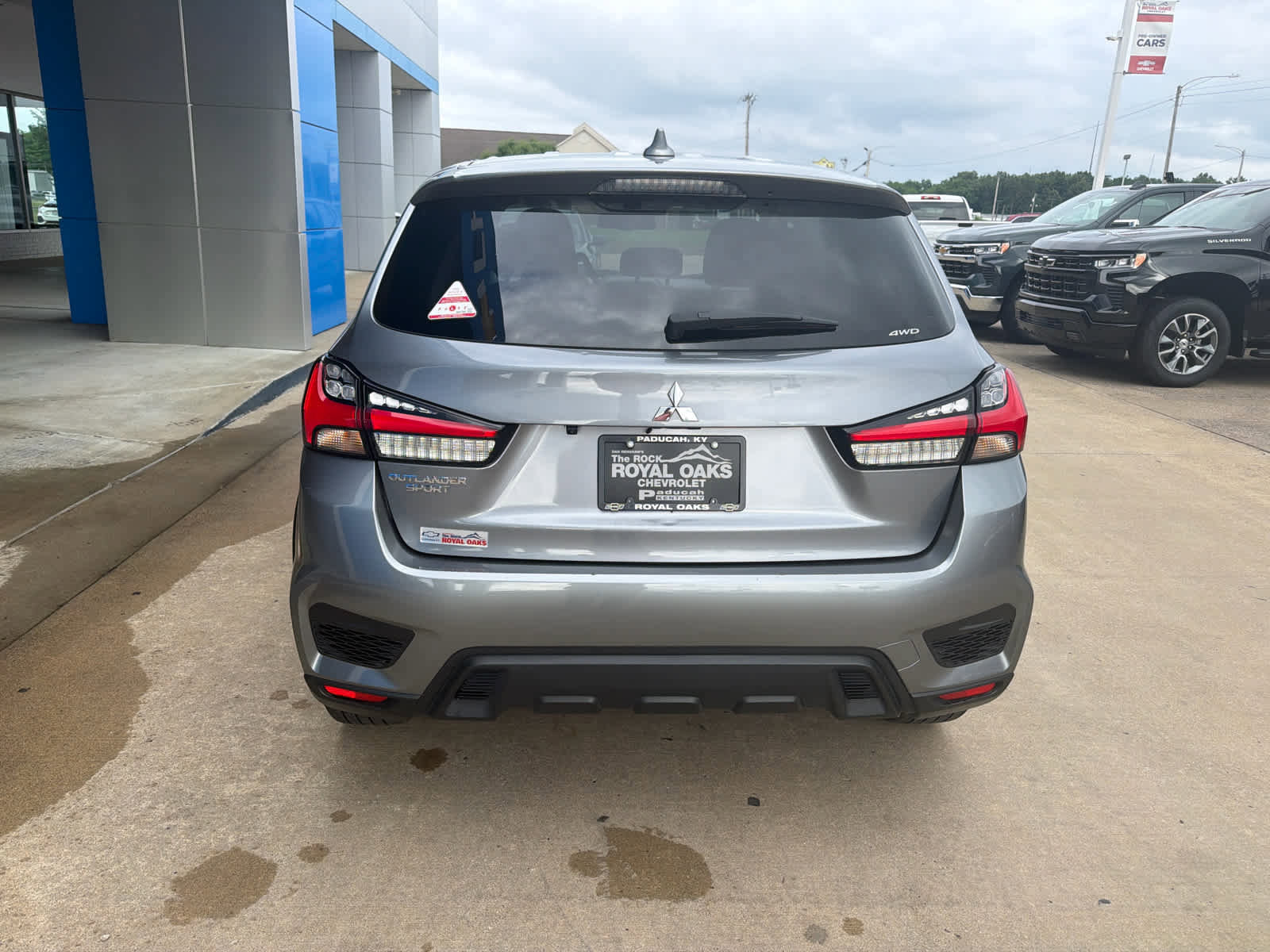Used 2025 Mitsubishi Outlander Sport AWD image 4