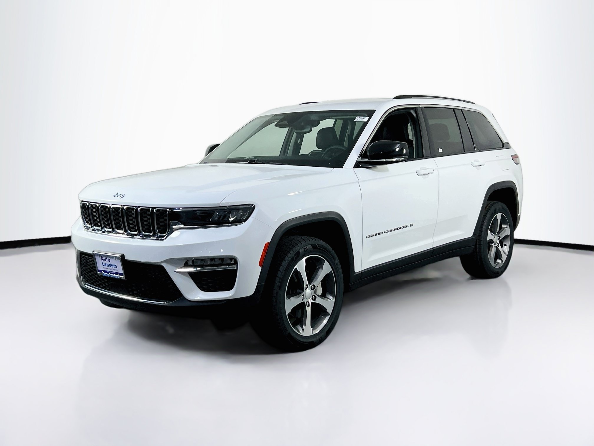 Used 2023 Jeep Grand Cherokee Limited AWD/4WD video 1